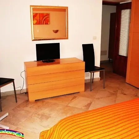 Isola Dei Sogni Bed & Breakfast