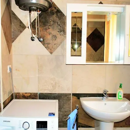 Isola Dei Sogni Bed & Breakfast *