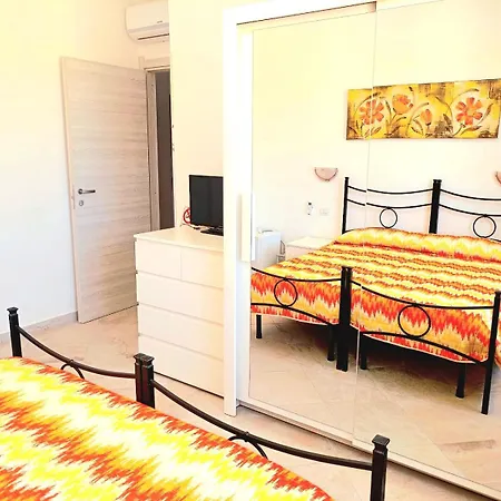 Isola Dei Sogni Bed & Breakfast *